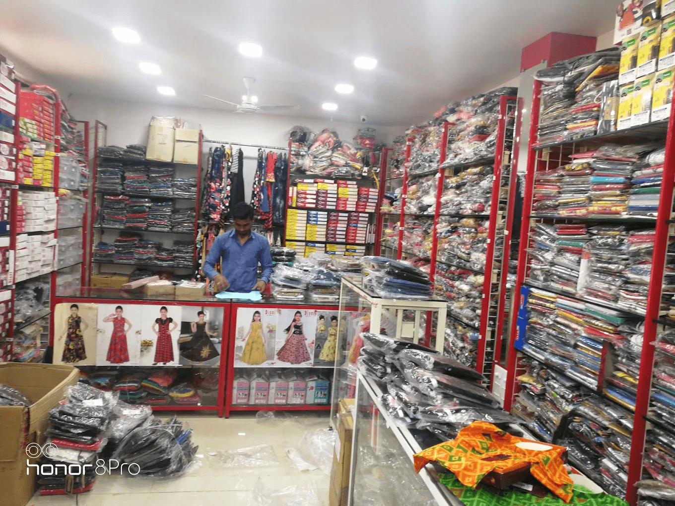 Rajveer Collection, Lasalgaon