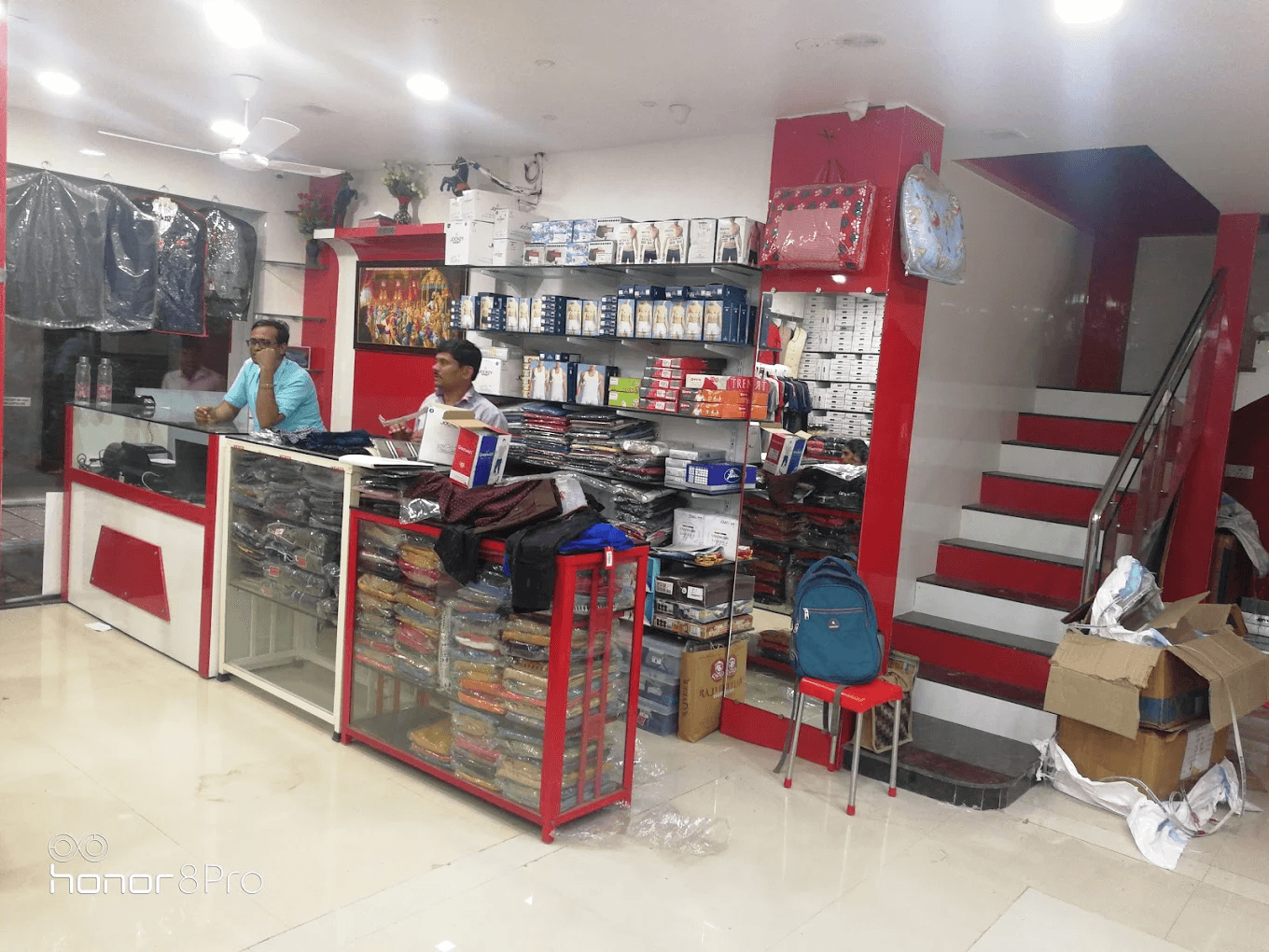 Rajveer Collection, Lasalgaon