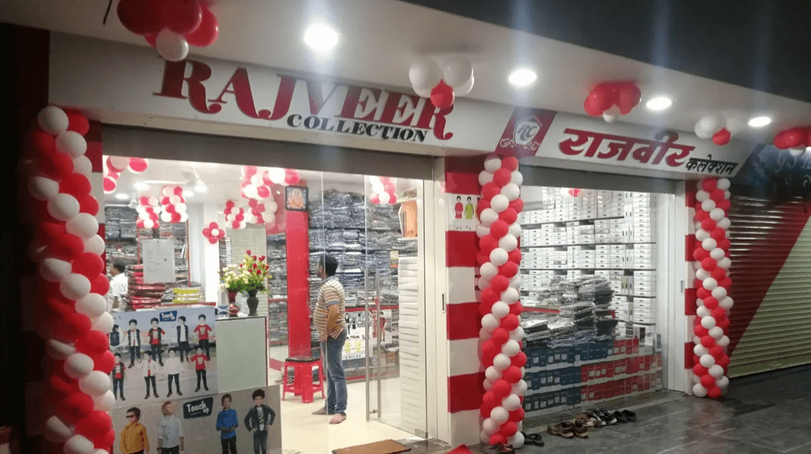 Rajveer Collection, Lasalgaon